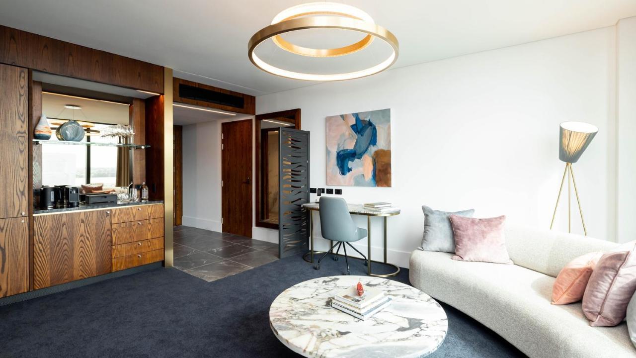 אוקלנד Horizon By Skycity מראה חיצוני תמונה A suite at the hotel