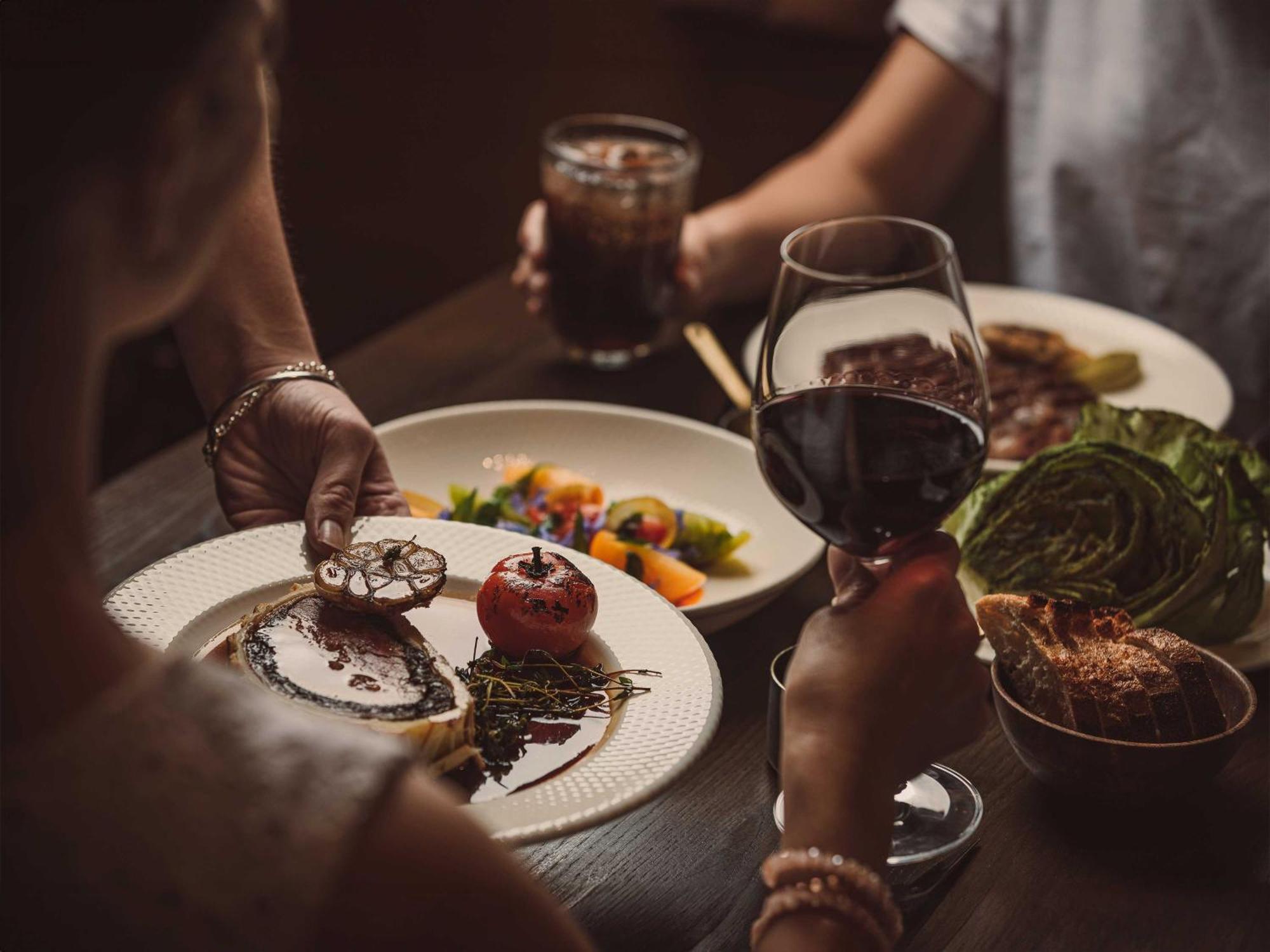אוקלנד Horizon By Skycity מראה חיצוני תמונה A meal at a restaurant